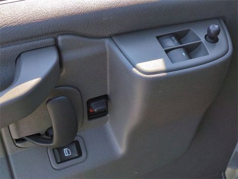 Used 2024 Chevrolet Express 2500 w/ Driver Convenience Package image 12