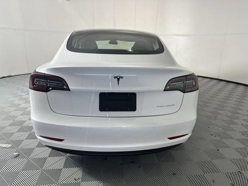 Used 2022 Tesla Model 3 Long Range AWD/4WD image 7