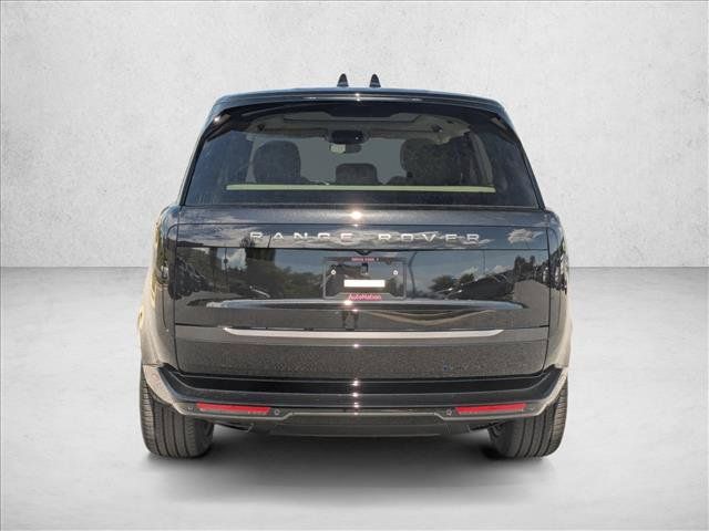 Used 2026 Land Rover Range Rover SE AWD/4WD image 8