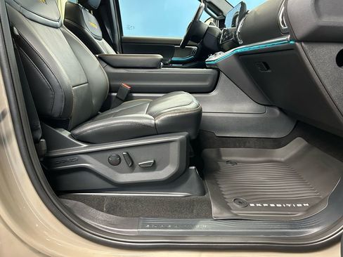 New 2026 Ford Expedition Tremor image 49