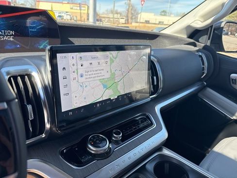 New 2026 Ford Expedition Max Platinum w/ Platinum Ultimate Package image 18