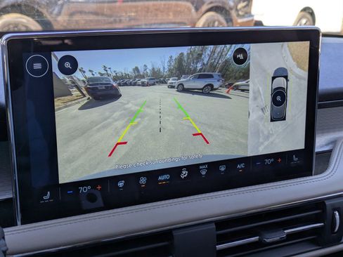 Used 2025 Lincoln Corsair FWD w/ Equipment Group 101A image 22