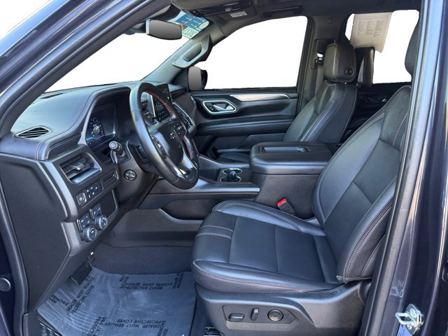 Used 2023 Chevrolet Suburban RST w/ Luxury Package AWD/4WD image 10