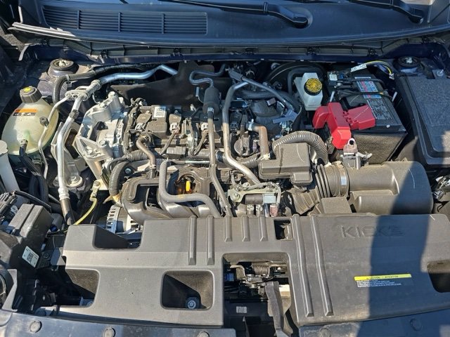 Used 2026 Nissan Kicks SR AWD/4WD image 17