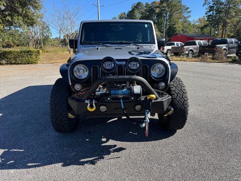 Used 2016 Jeep Wrangler Unlimited Sahara w/ Dual Top Group image 27