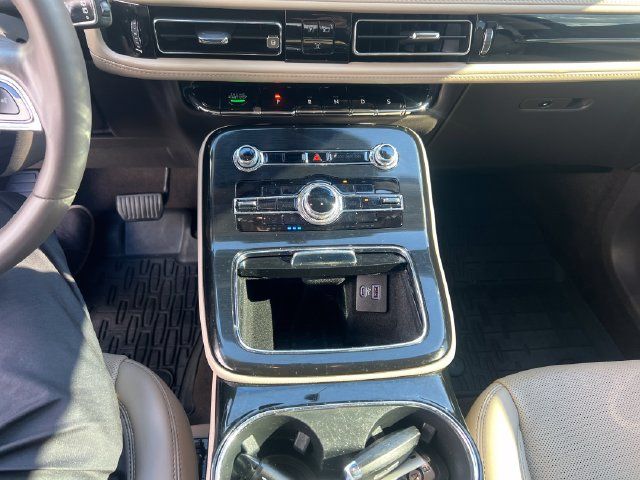 Certified 2023 Lincoln Nautilus Reserve AWD/4WD image 21