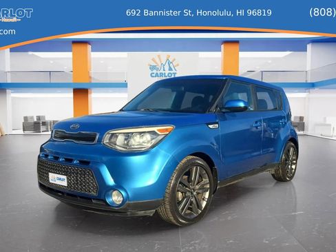 Used 2015 Kia Soul + w/ Audio Package FWD image 1