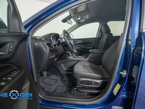 Used 2021 Chevrolet Equinox LT FWD image 11