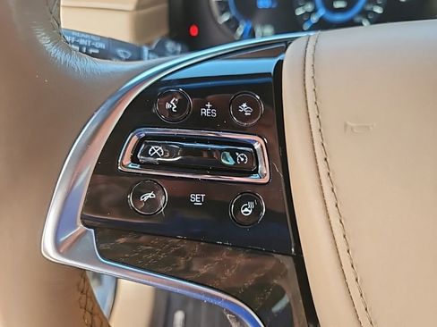Used 2019 Cadillac Escalade Platinum image 20