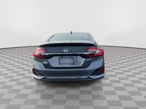 Used 2018 Honda Clarity Plug-In Hybrid image 8