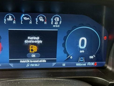 Used 2024 Ford Ranger Lariat w/ Trailer Tow Package image 12