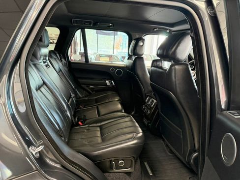 Used 2017 Land Rover Range Rover Supercharged AWD/4WD image 32