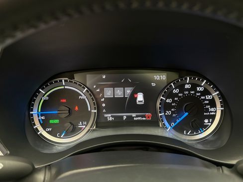 Used 2024 Toyota Highlander XLE image 13