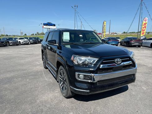 Used 2020 Toyota 4Runner Limited AWD/4WD image 7