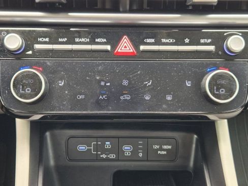 Certified 2025 Hyundai Tucson SEL FWD image 18