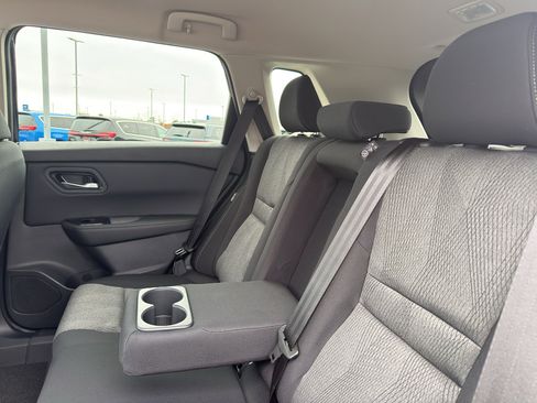 New 2026 Nissan Rogue SV AWD/4WD image 33