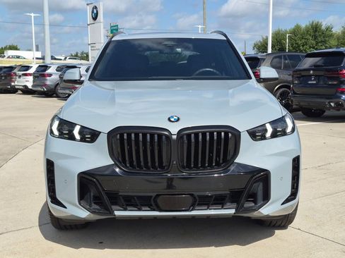 Certified 2026 BMW X5 sDrive40i RWD image 2