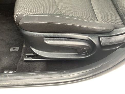 Used 2024 Kia Forte LXS image 27