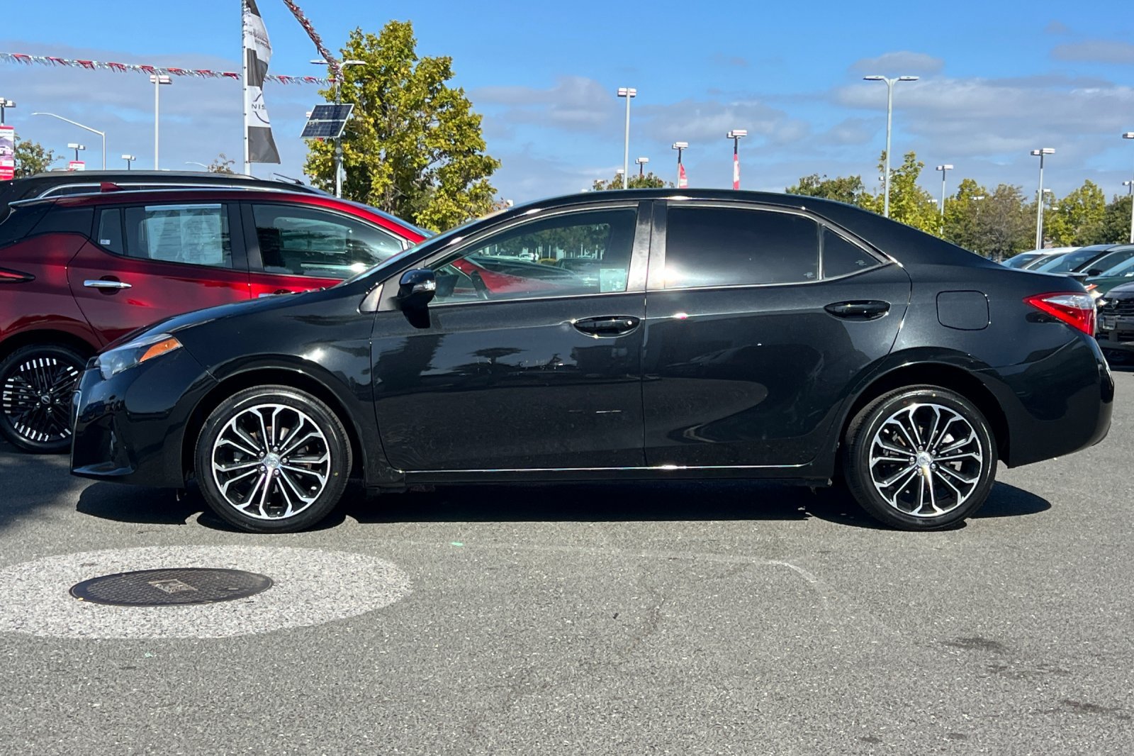 Used 2016 Toyota Corolla S FWD image 7