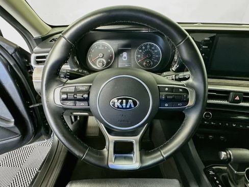 Used 2021 Kia K5 EX FWD image 13