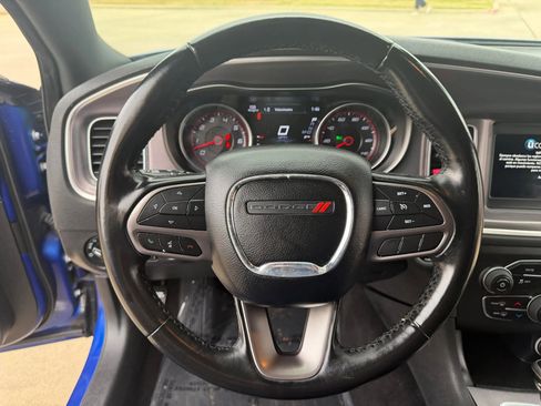 Used 2021 Dodge Charger SXT w/ Leather Interior Group image 2