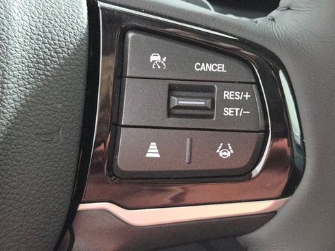 New 2026 Honda Odyssey Touring image 14