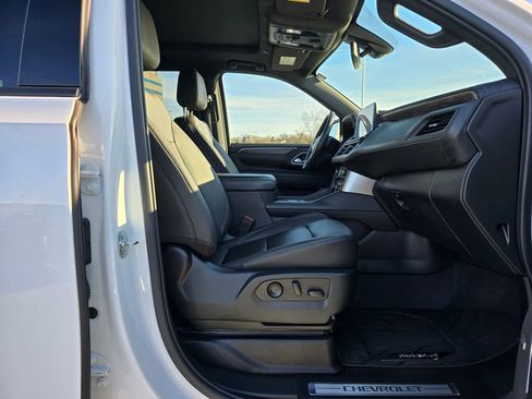 Used 2022 Chevrolet Tahoe Z71 w/ Luxury Package image 10