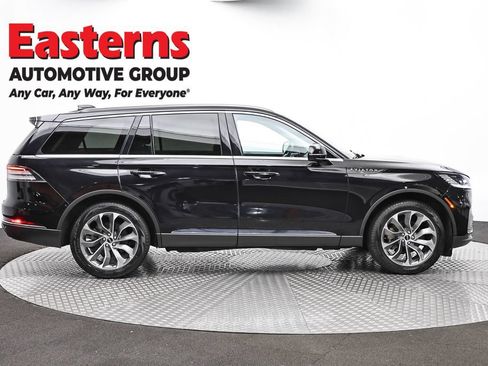 Used 2025 Lincoln Aviator Reserve w/ Illumination Package AWD/4WD image 4
