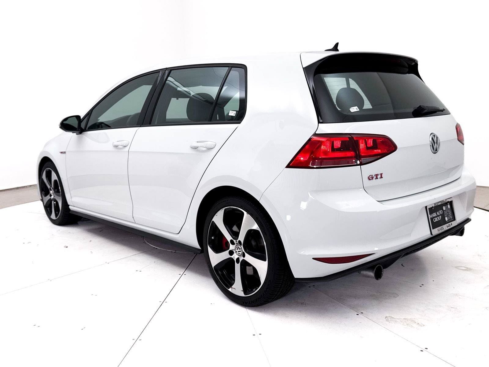 Used 2017 Volkswagen GTI Autobahn FWD image 18