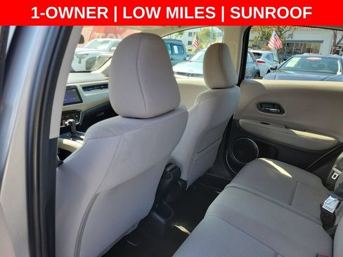 Used 2018 Honda HR-V EX image 15