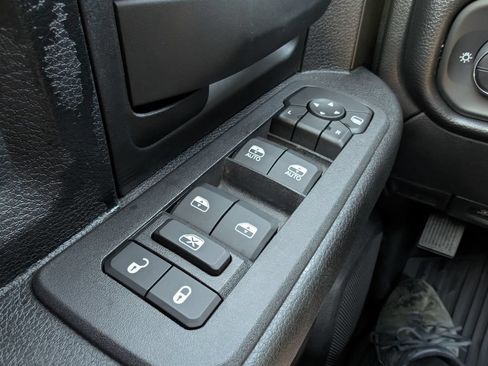 New 2026 RAM 2500 Tradesman AWD/4WD image 40
