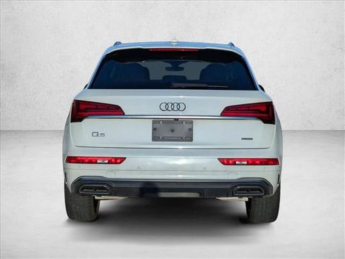Used 2023 Audi Q5 2.0T Premium Plus w/ Premium Plus Package image 4