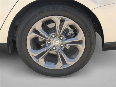 Used 2024 Honda Accord EX image 23