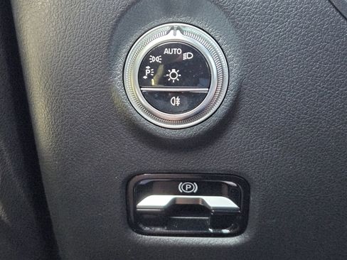 Certified 2024 Mercedes-Benz C 300 Sedan image 23