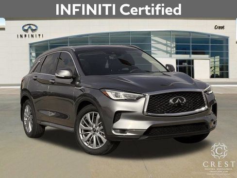 Certified 2025 INFINITI QX50 Luxe image 2
