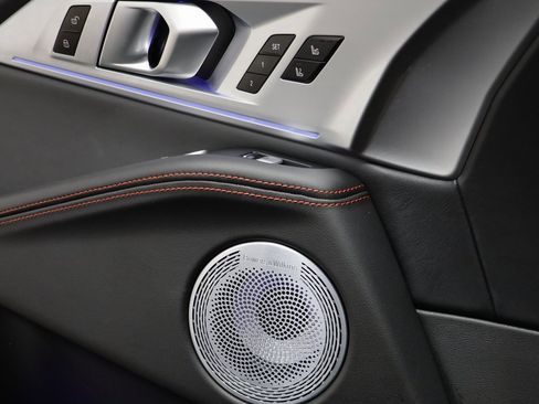 Used 2024 BMW XM Label Red image 8