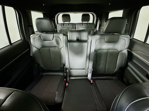 New 2026 Jeep Grand Cherokee L 2WD image 10