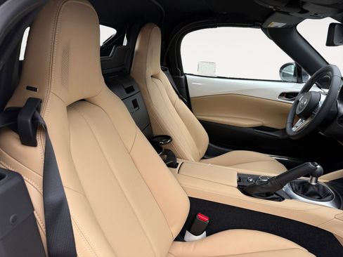 New 2026 MAZDA MX-5 Miata Grand Touring image 18