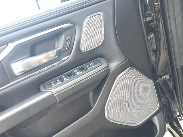 Used 2025 RAM 1500 Laramie w/ Night Edition AWD/4WD image 15
