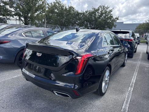 Used 2026 Cadillac CT4 Premium Luxury RWD image 2