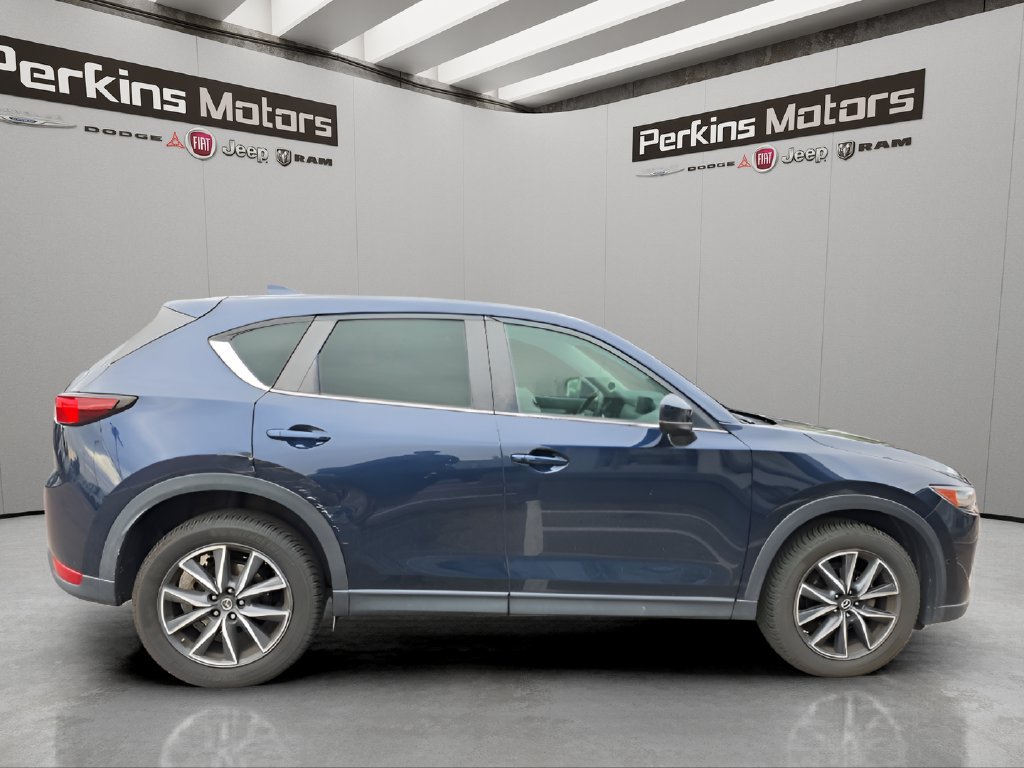 Used 2018 MAZDA CX-5 Touring w/ Preferred Equipment Package FWD image 8