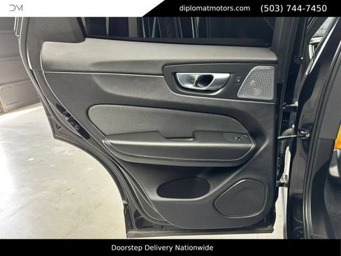 Used 2024 Volvo XC60 T8 Polestar AWD/4WD image 27