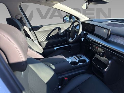 New 2026 Hyundai Ioniq 9 Limited w/ Tow & Go Package image 7