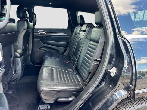 Used 2018 Jeep Grand Cherokee Limited AWD/4WD image 25