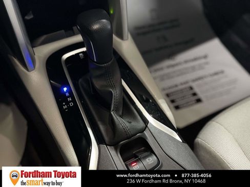 Used 2024 Toyota Corolla Cross LE w/ Moonroof Package AWD/4WD image 27