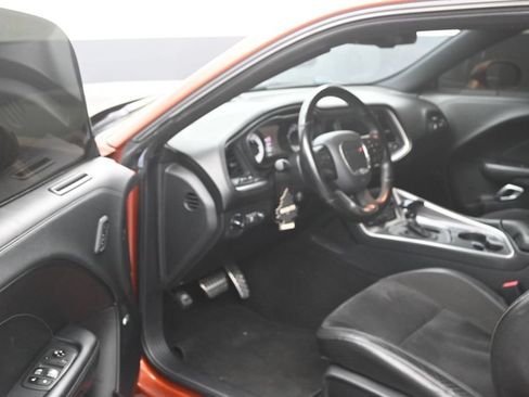 Used 2021 Dodge Challenger R/T Scat Pack w/ T/A Package RWD image 11