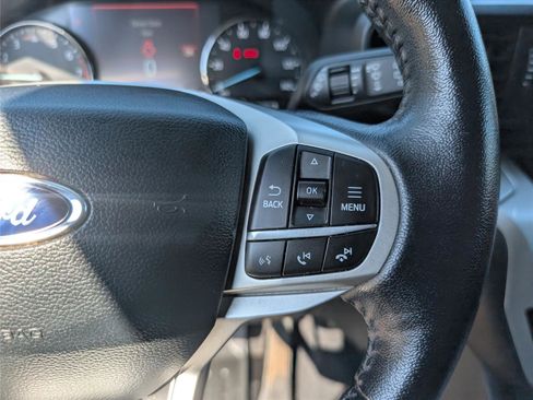 Used 2022 Ford Explorer XLT RWD image 62