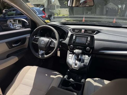 Used 2018 Honda CR-V LX image 17