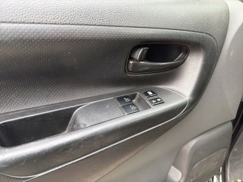 Used 2015 Chevrolet City Express LT w/ Technology Package image 11