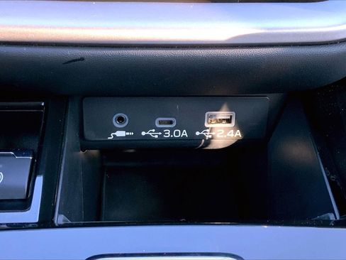 Certified 2025 Subaru Outback Premium image 16